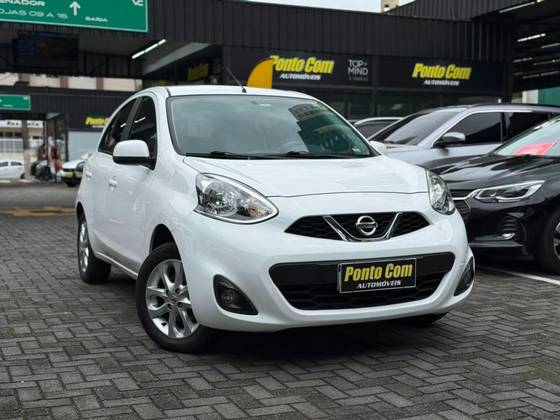 NISSAN MARCH 1.6 SV 16V FLEXSTART 4P XTRONIC